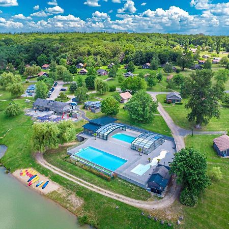 Le Camping Grand Cerf Hotel Gimouille Екстериор снимка