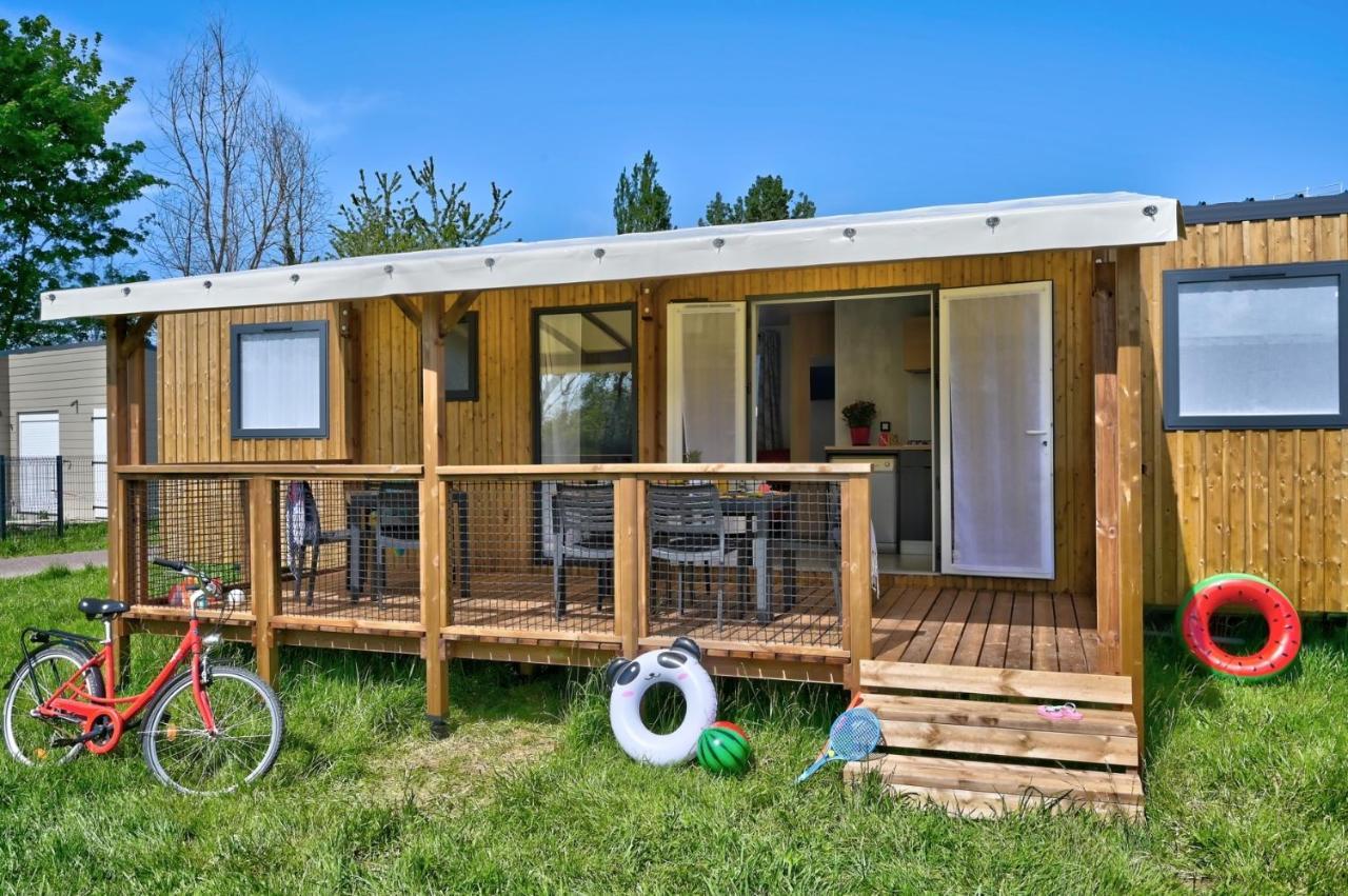 Le Camping Grand Cerf Hotel Gimouille Екстериор снимка