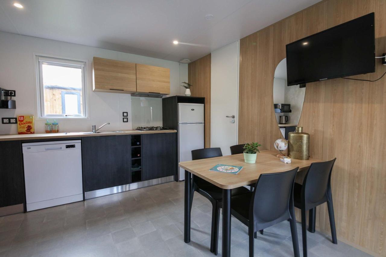 Le Camping Grand Cerf Hotel Gimouille Екстериор снимка