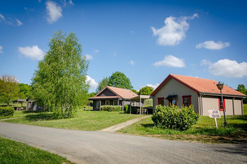 Le Camping Grand Cerf Hotel Gimouille Екстериор снимка