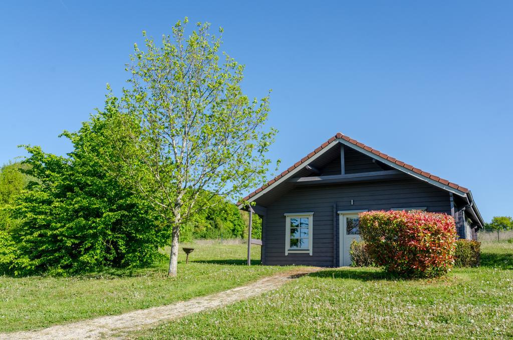 Le Camping Grand Cerf Hotel Gimouille Екстериор снимка