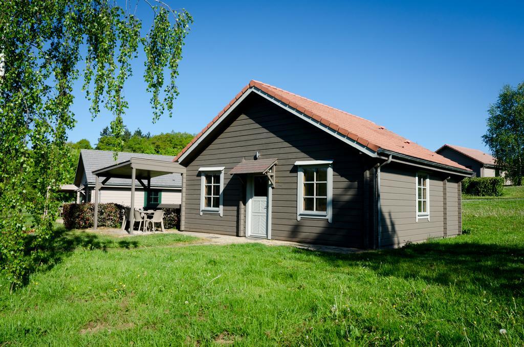 Le Camping Grand Cerf Hotel Gimouille Екстериор снимка