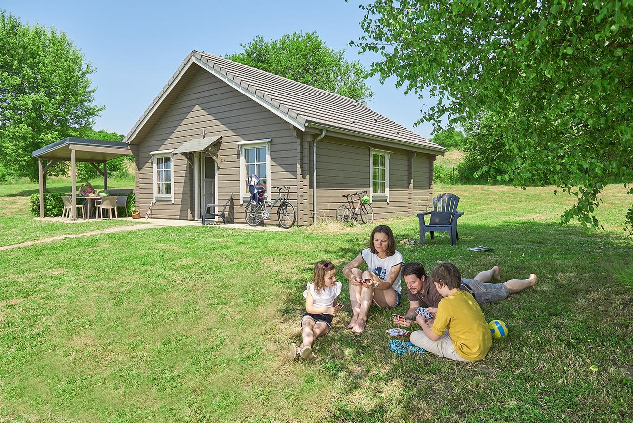Le Camping Grand Cerf Hotel Gimouille Екстериор снимка